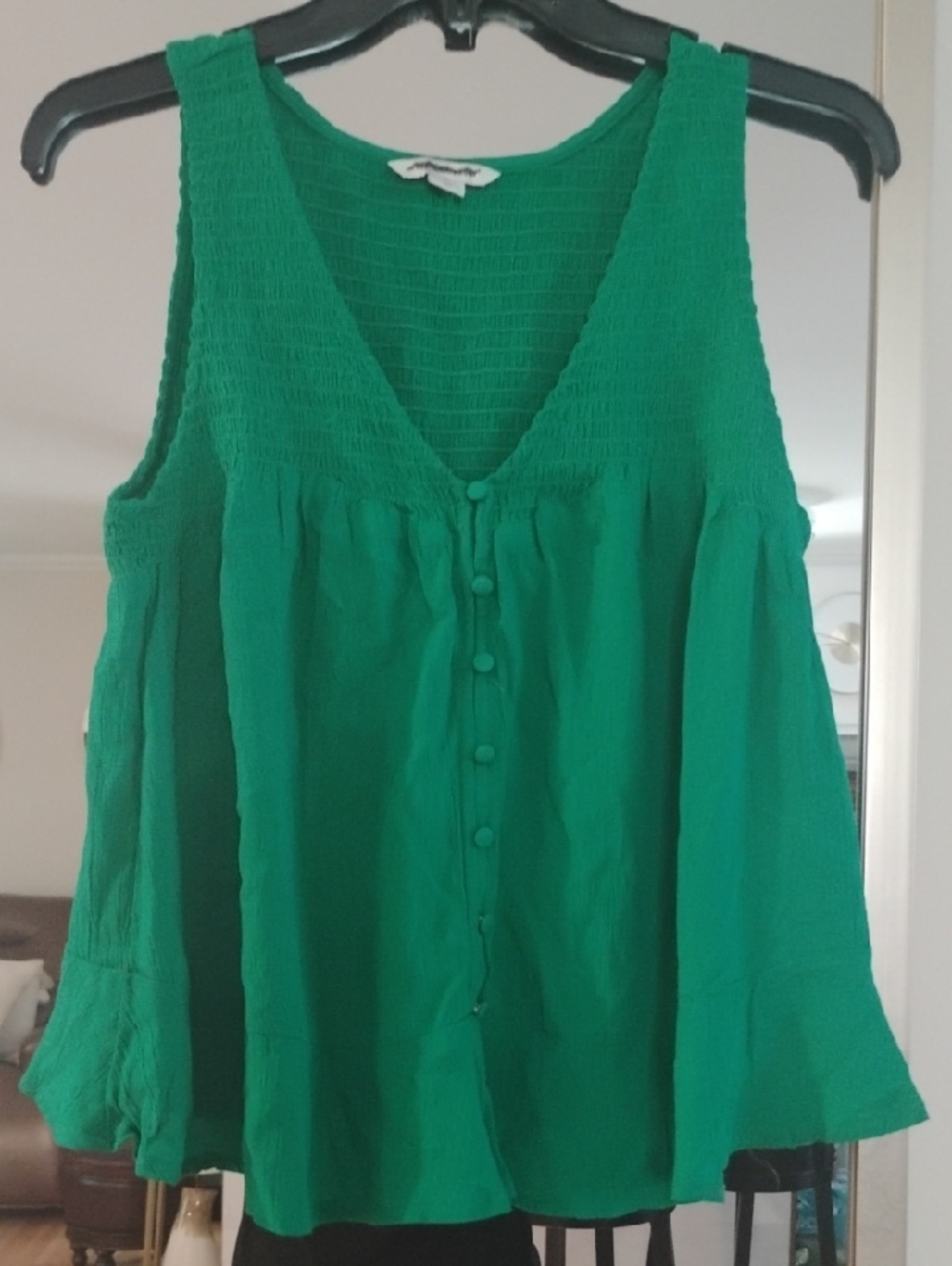 American Eagle Outfitters Emerald Green Button-Front Flowy Tank Small
